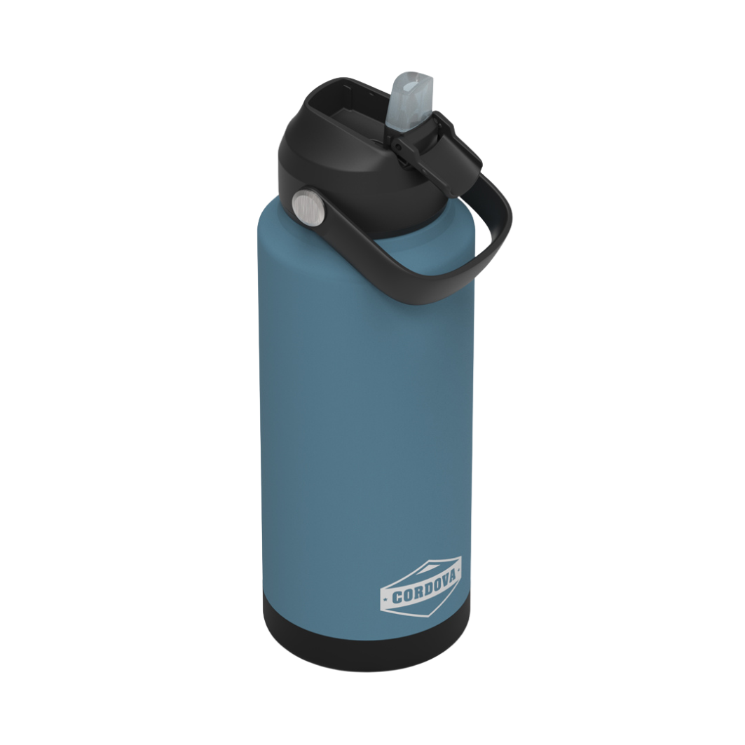 Trailhead Class™ 32 oz Water Bottle