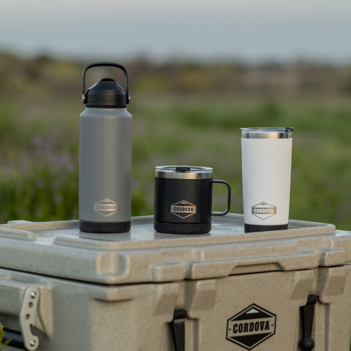 Trailhead Class™ 32 oz Water Bottle