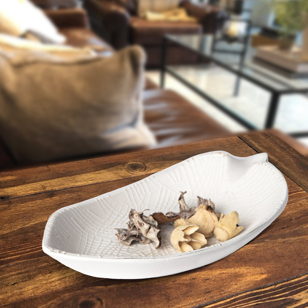 Wood Leaf Shaped Tray — Decorative Serving Platter & Key Bowl for Entryway