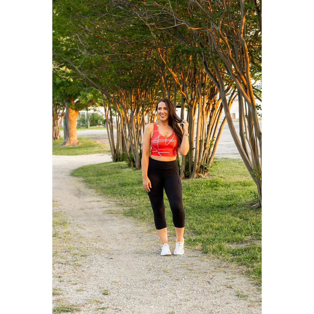Cassandra - Black CAPRI with POCKETS