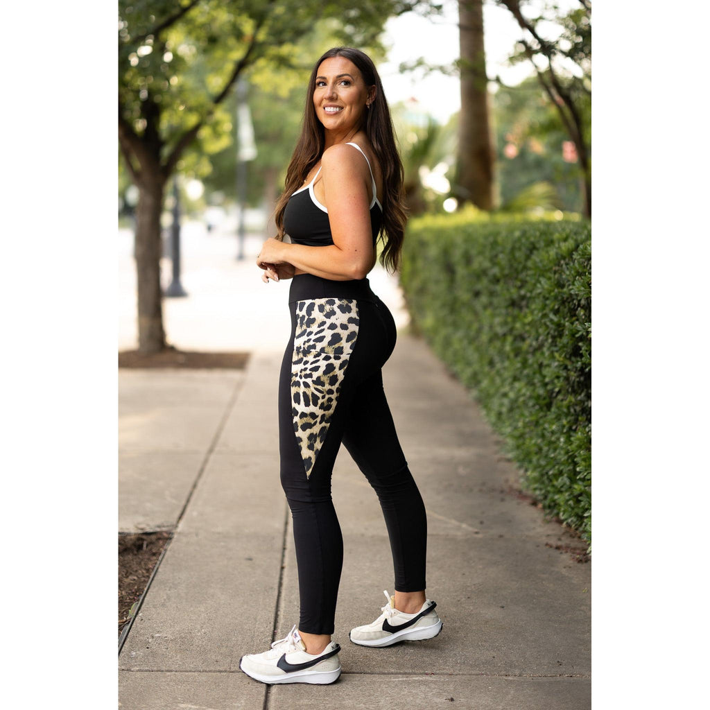 Gianna - Leopard Panel Sculpting Leggings*