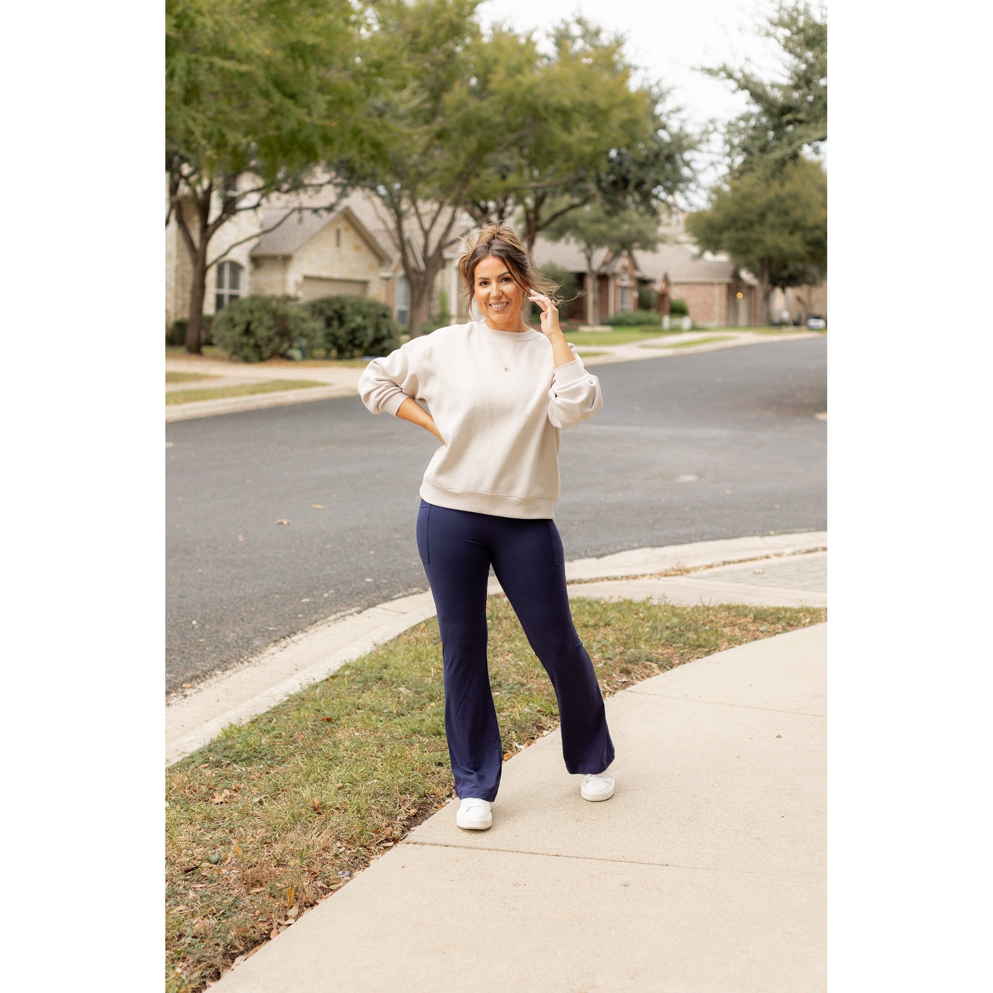 Mila -  NAVY Bootcut Leggings with Pockets