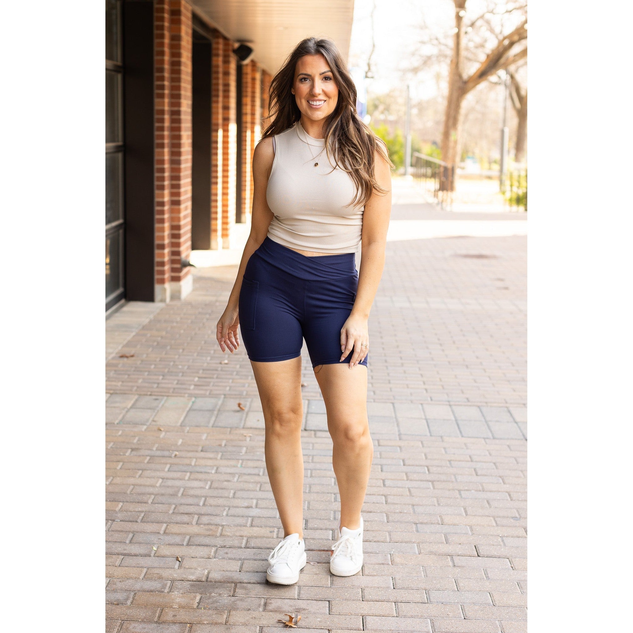Abby - NAVY Crossover Biker 5 Shorts
