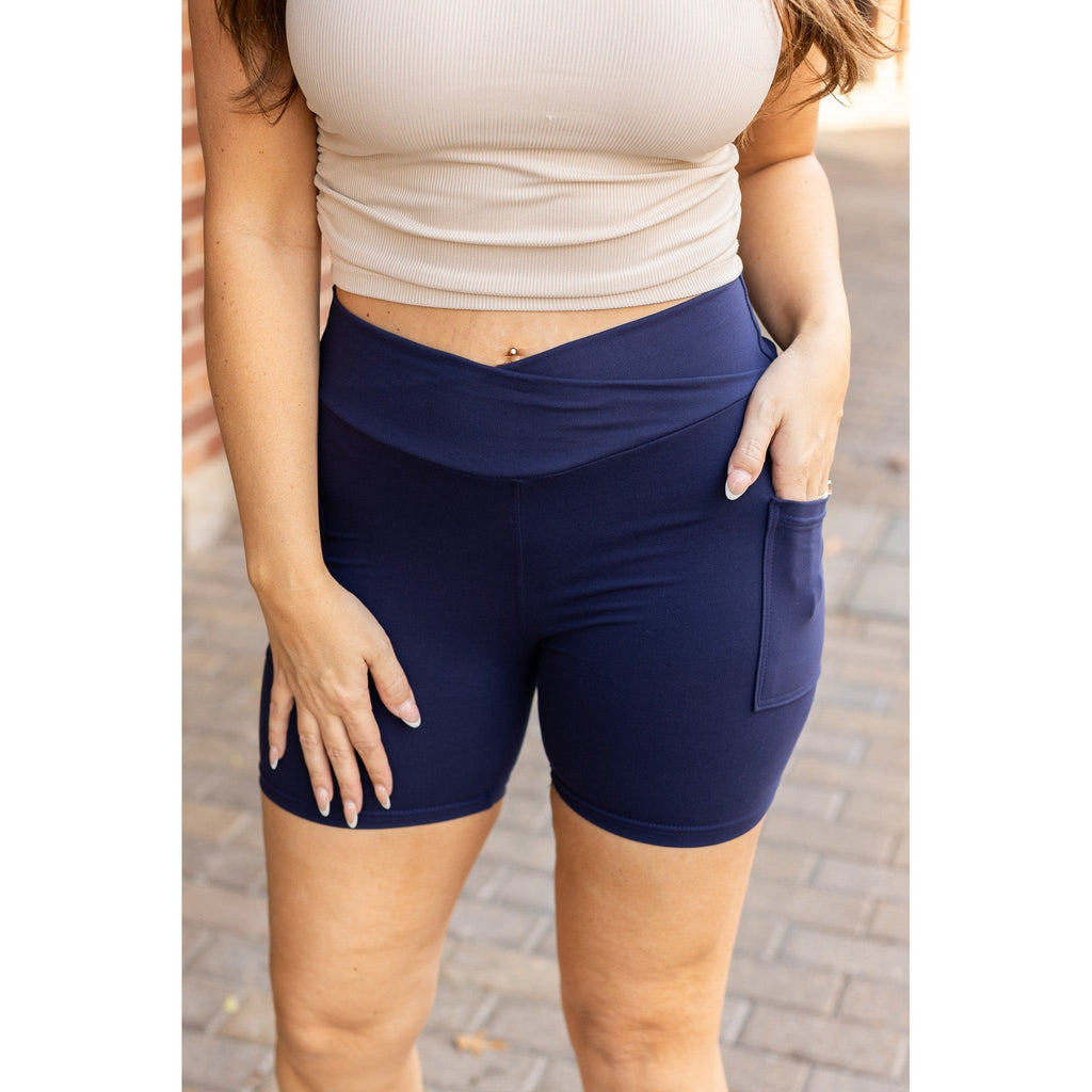 Abby - NAVY Crossover Biker 5 Shorts