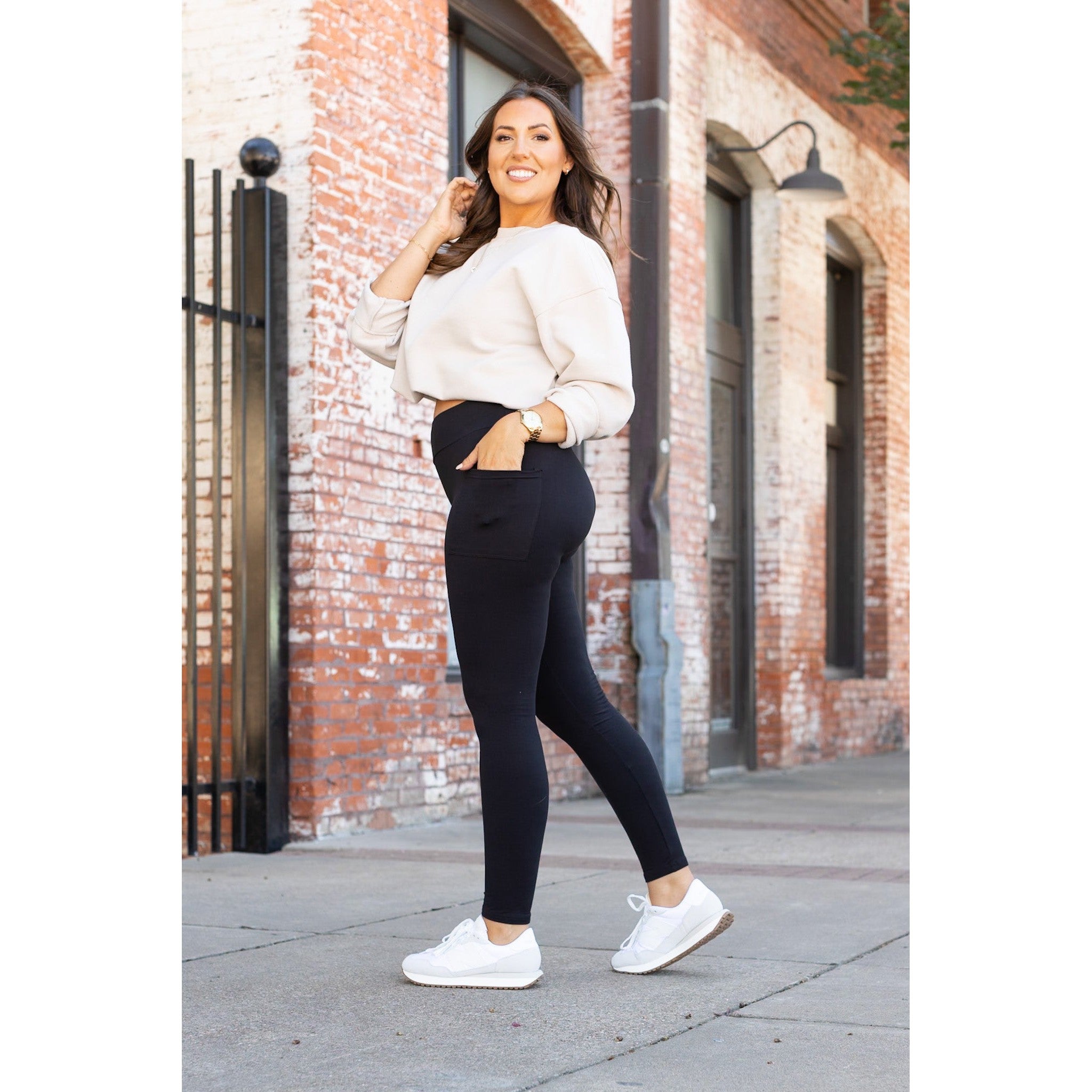BLACK FULL-LENGTH Leggings with POCKET