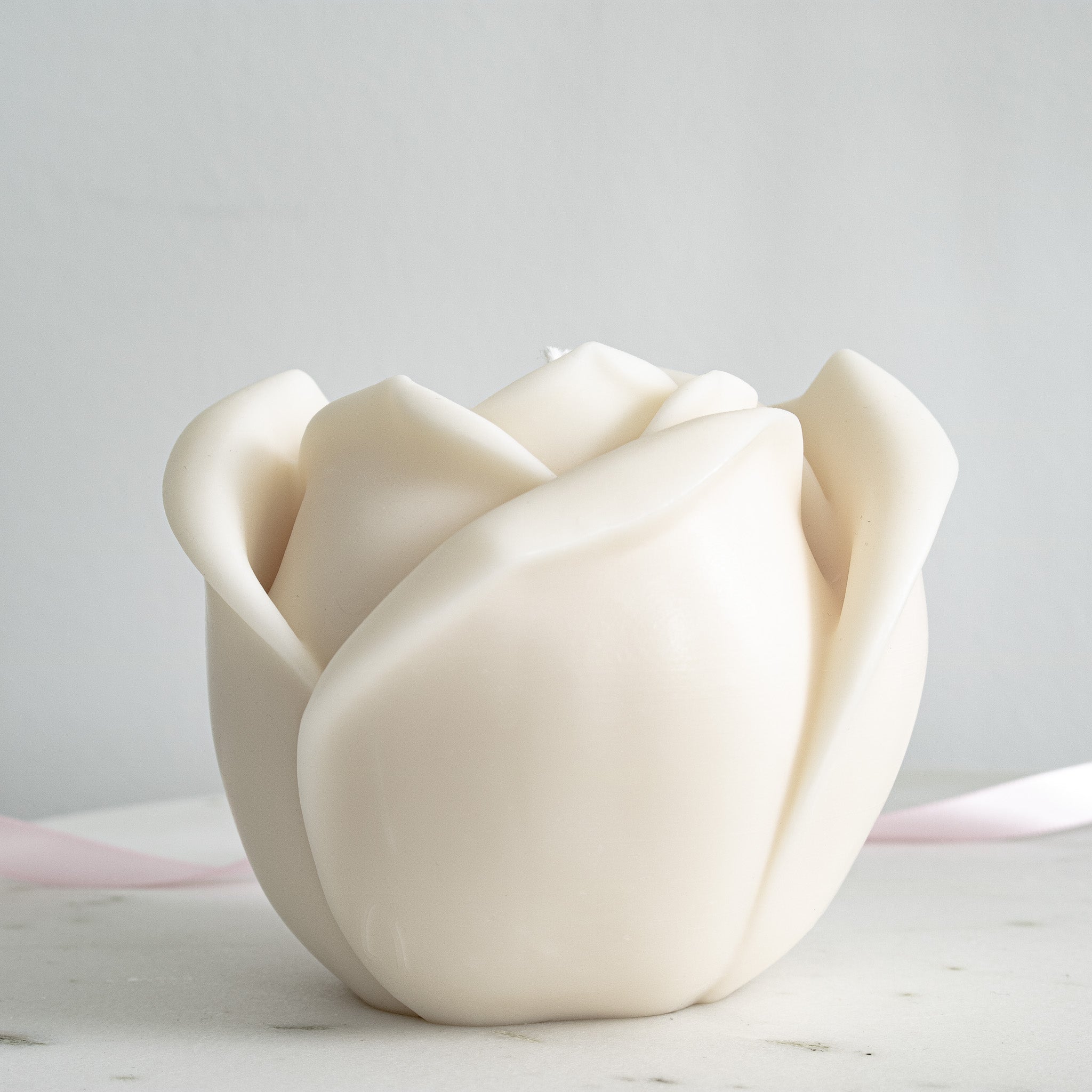 Large Rose Shaped Candle