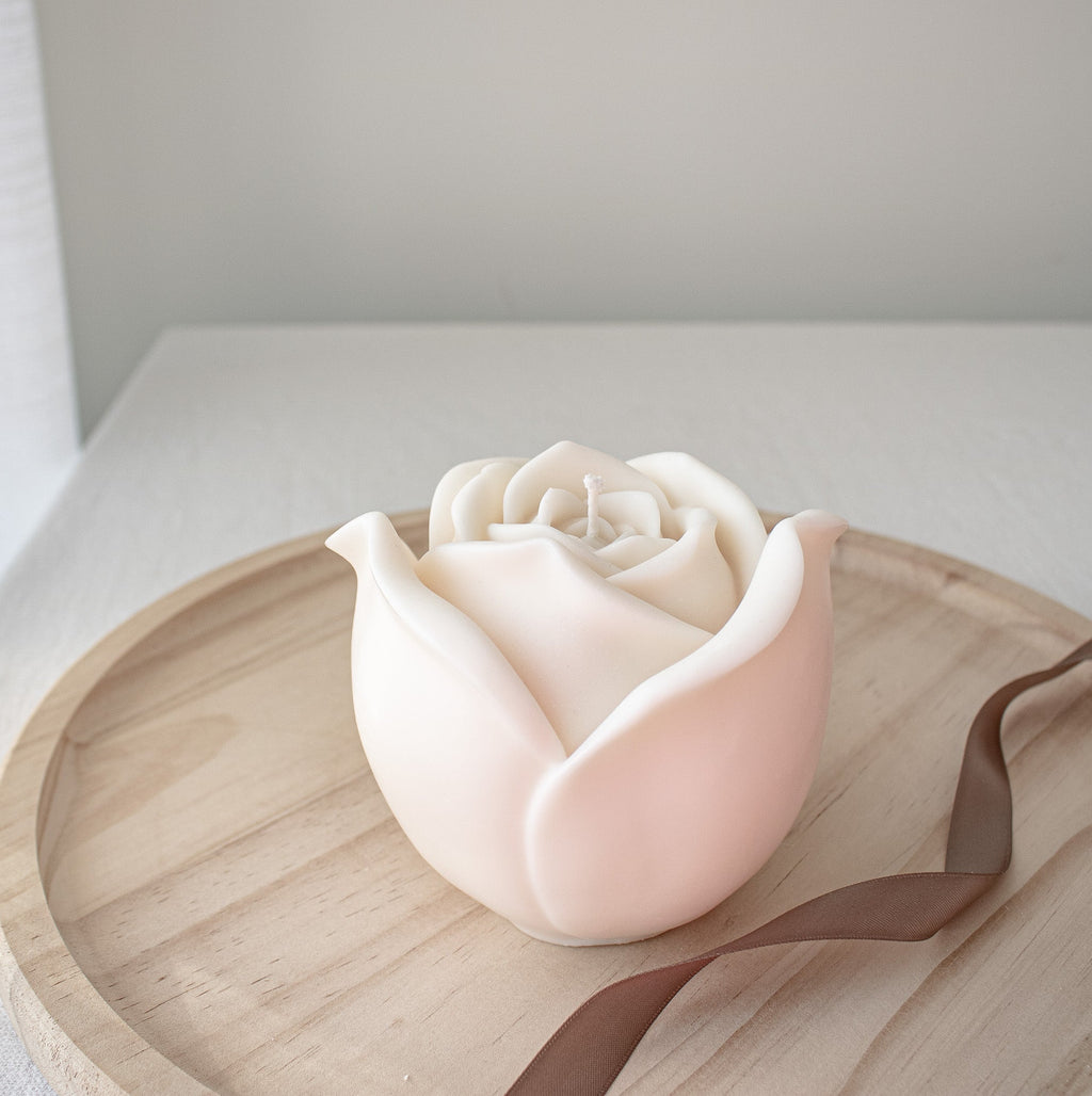Large Rose Shaped Candle