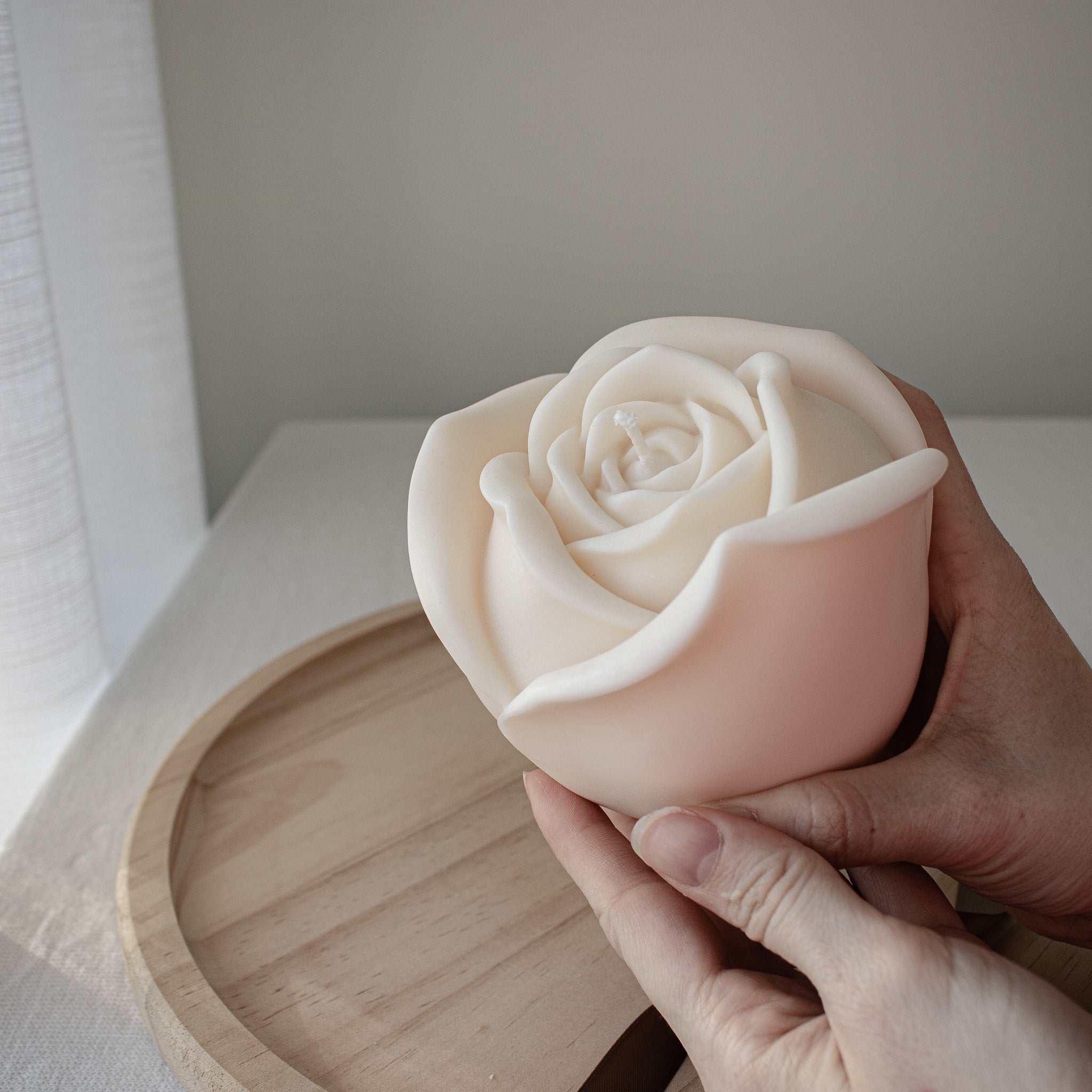 Large Rose Shaped Candle