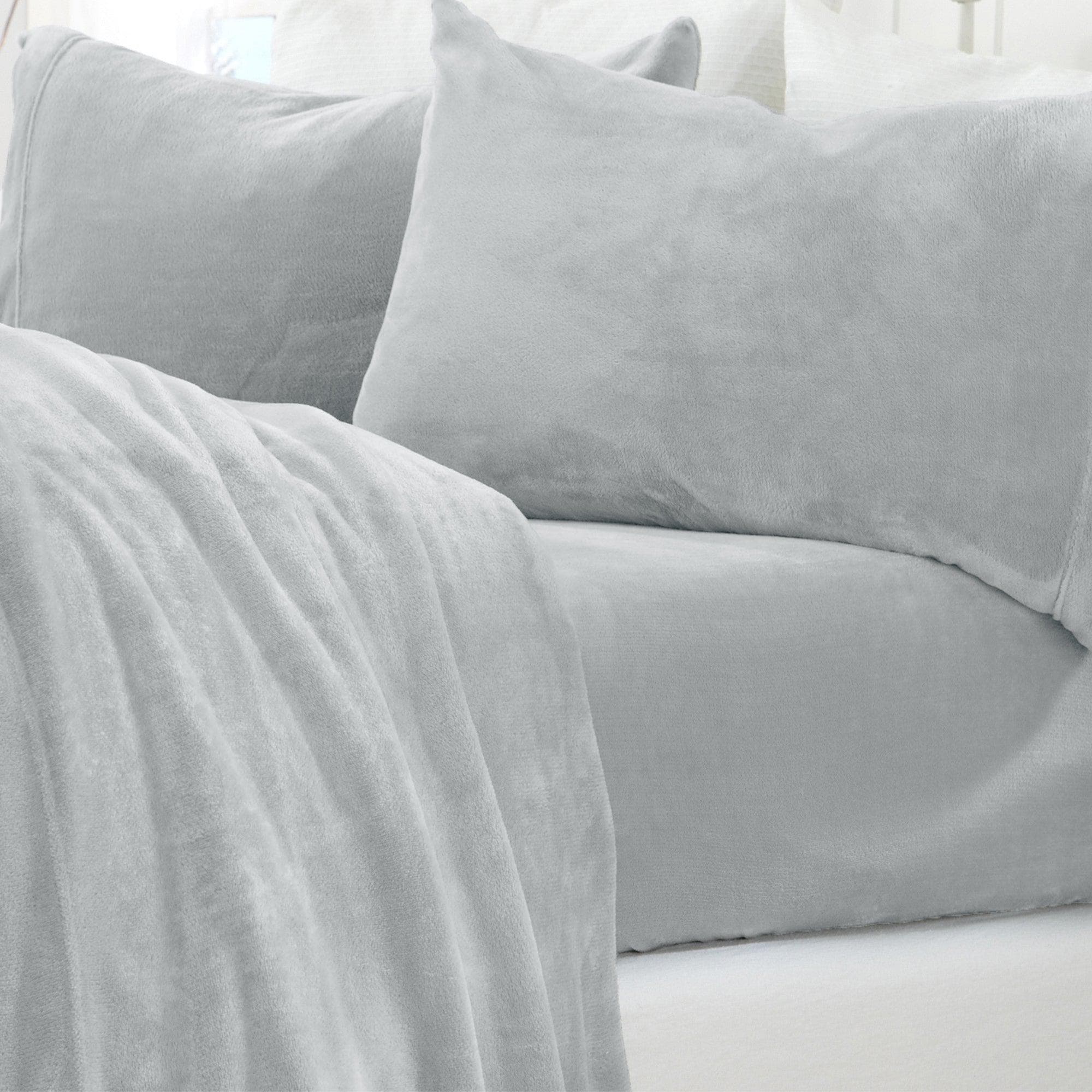 Solid Plush Sheet - Velvet Luxe Collection