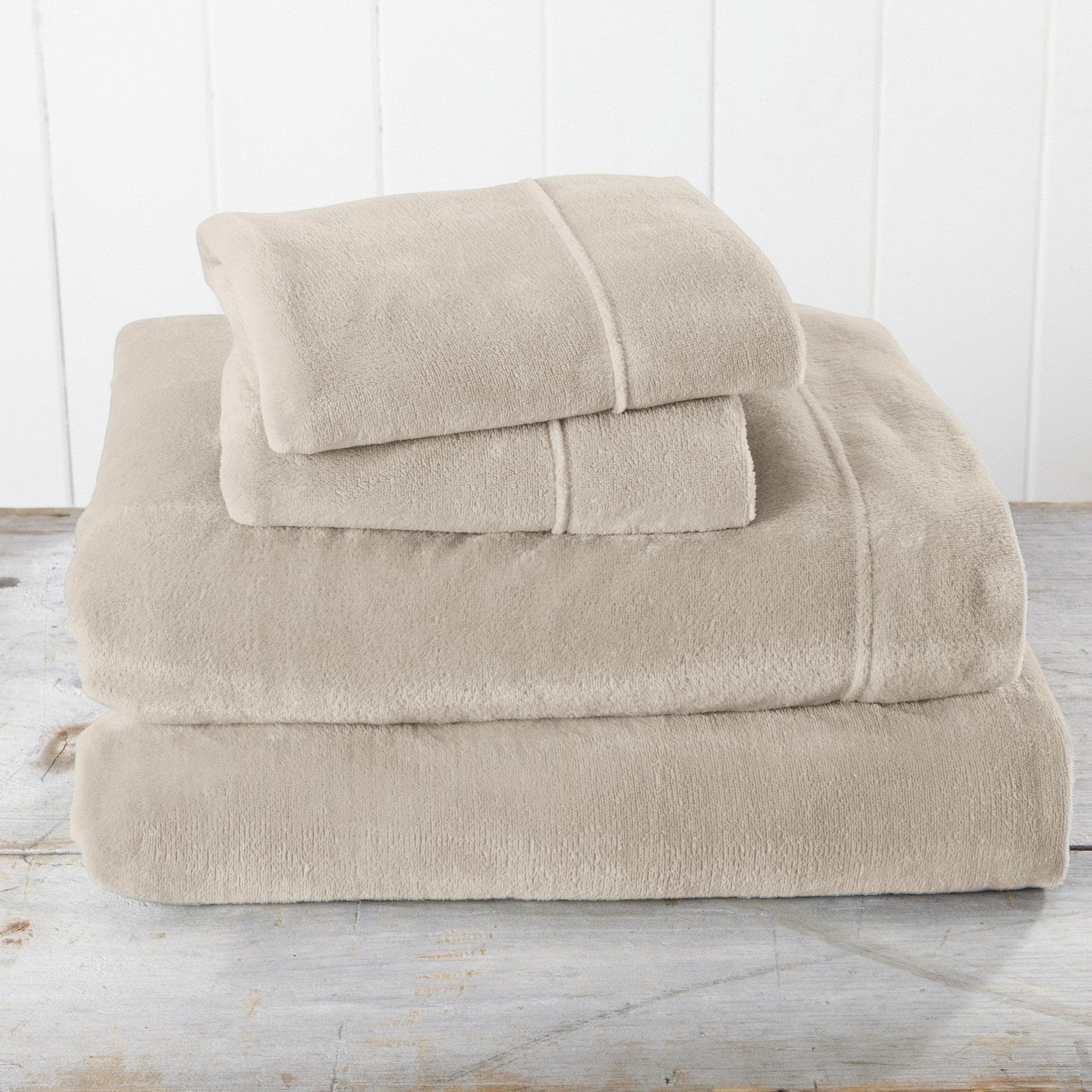 Solid Plush Sheet - Velvet Luxe Collection
