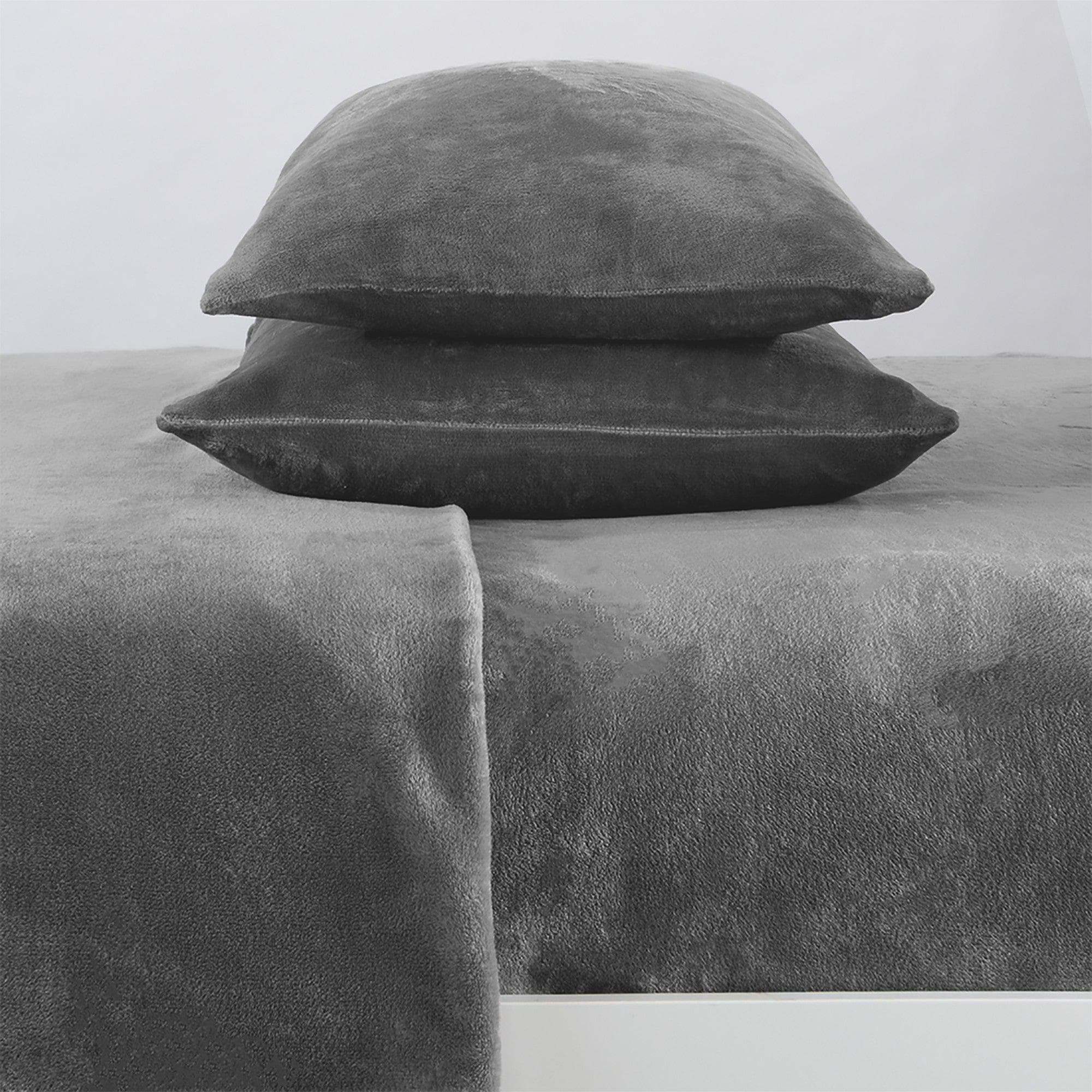 Solid Plush Sheet - Velvet Luxe Collection