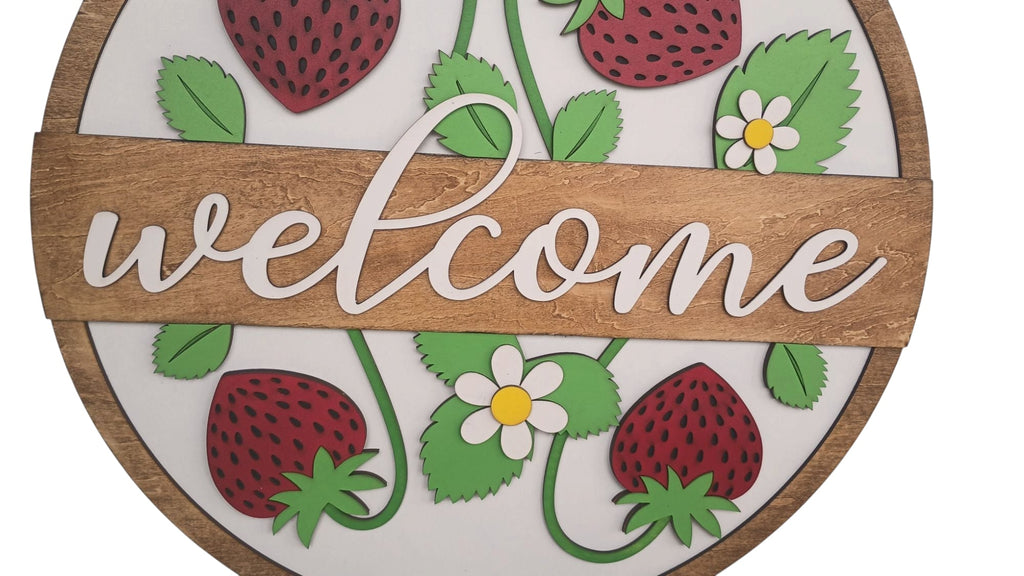Strawberry Door Hanger – Welcome Sign for Front Porch